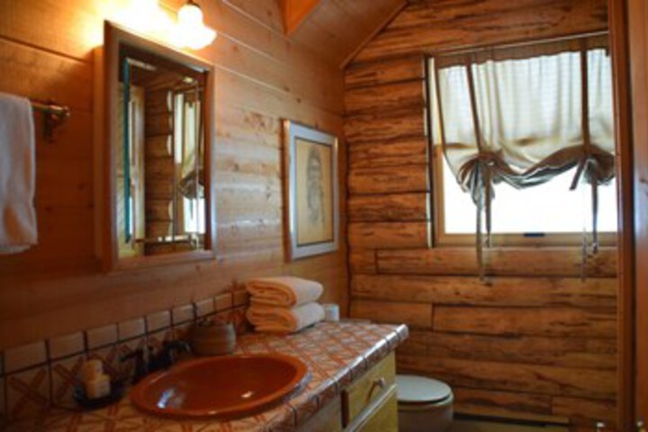 Room 5 of 32