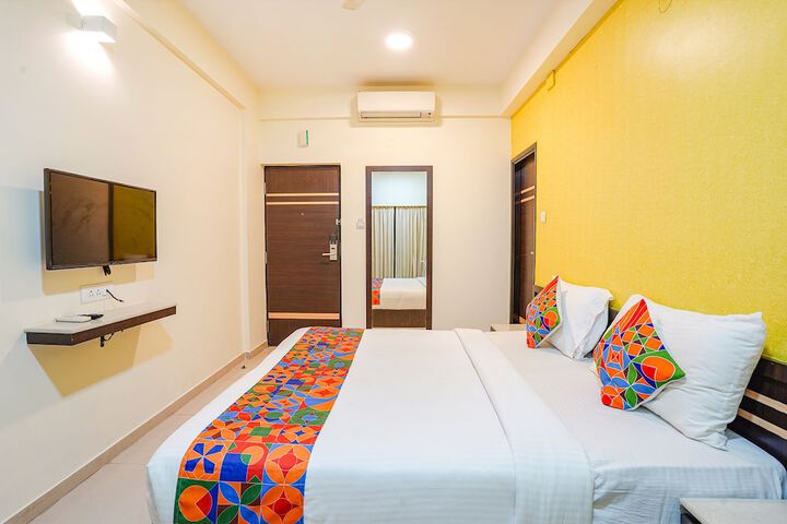 Room 18 of 31