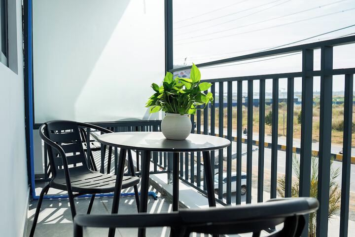Terrace/Patio 13 of 17