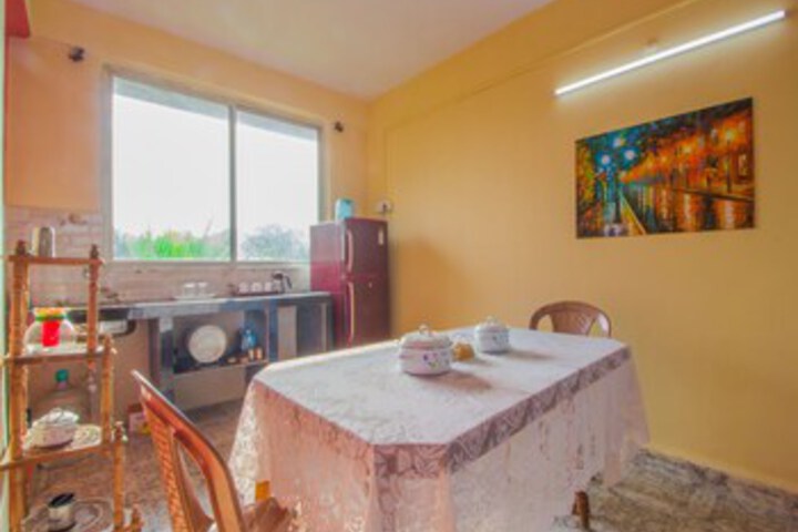 Room 7 of 27