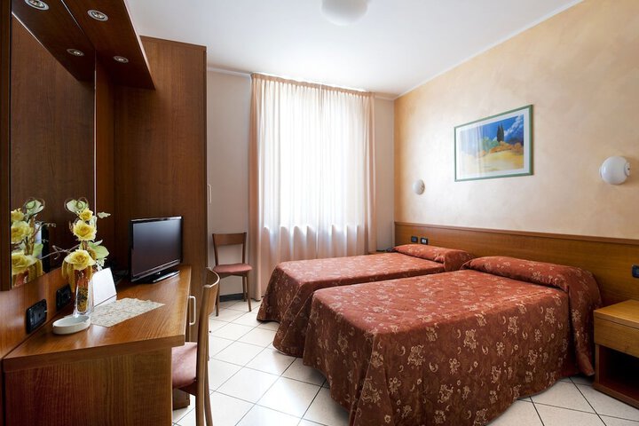 Room 21 of 47