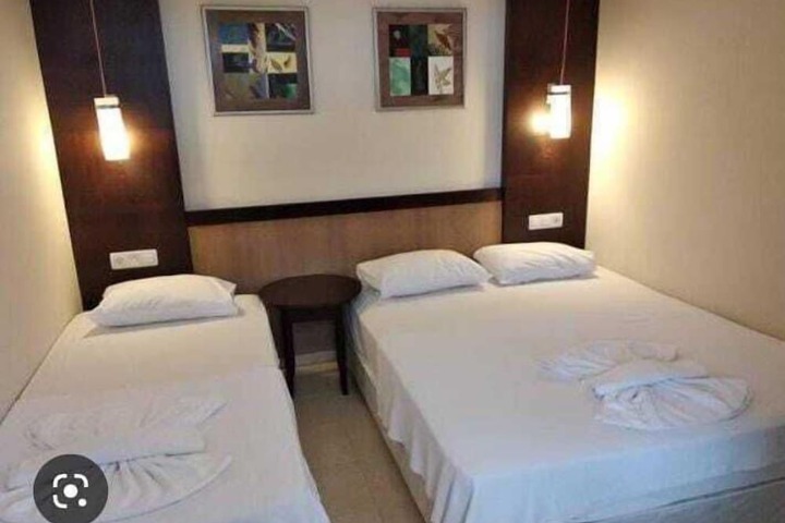 Room 2 of 55