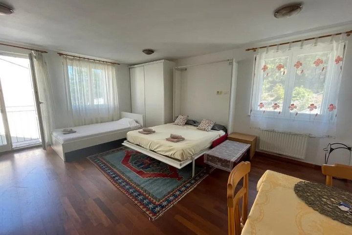 Room 2 of 14