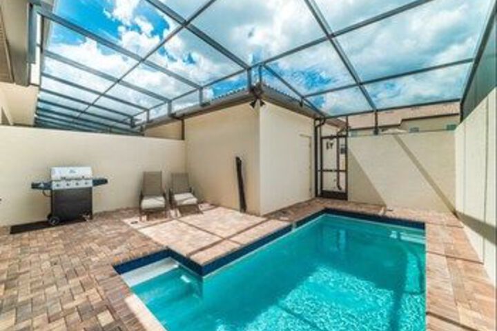 Pool 21 of 23