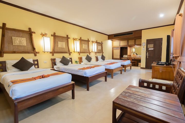Room 15 of 75