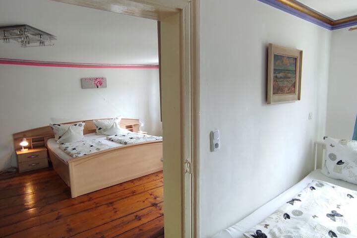 Room 16 of 52