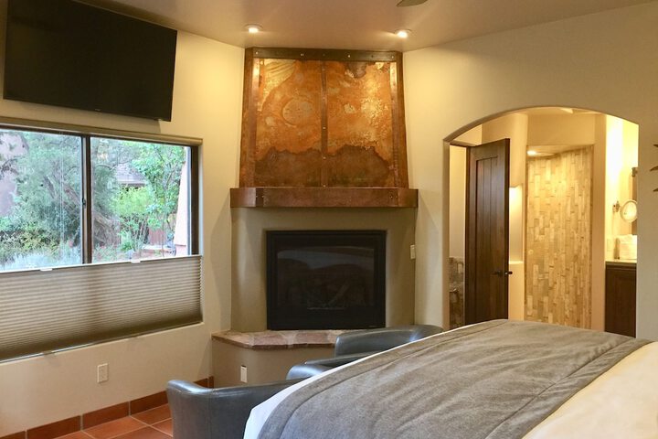 Room 14 of 285