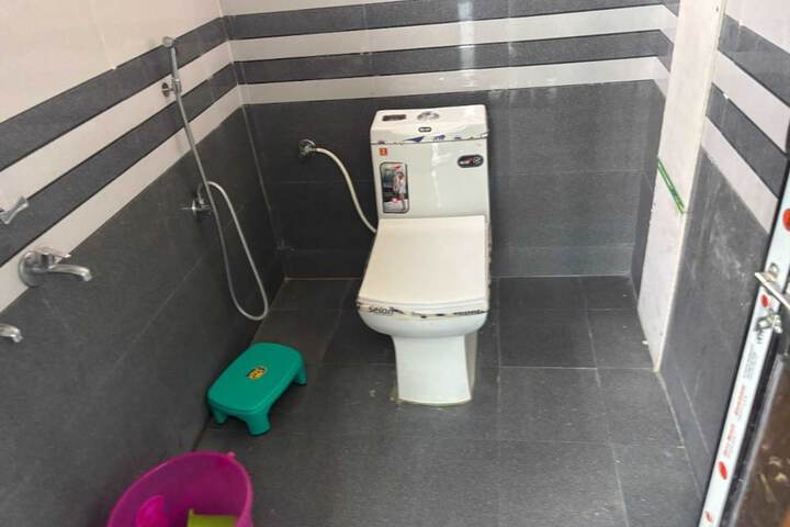 Room 15 of 17