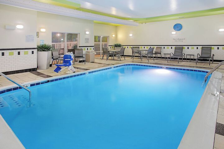 Pool 14 of 31