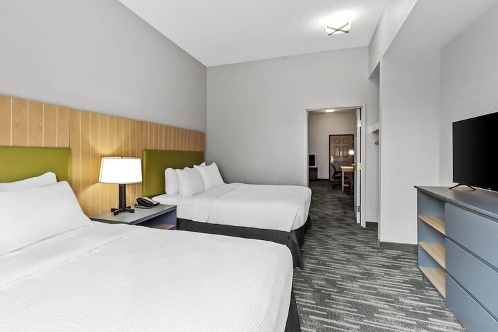 Room 31 of 64