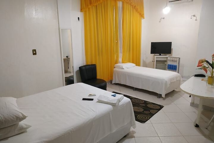 Room 6 of 7