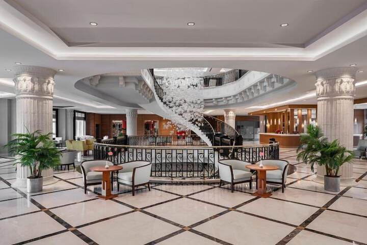 Lobby Photos