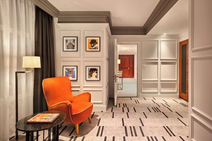 Room 42 of 110
