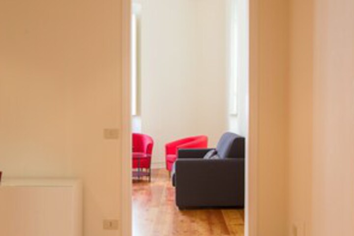 Room 11 of 22