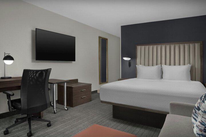 Room 12 of 56