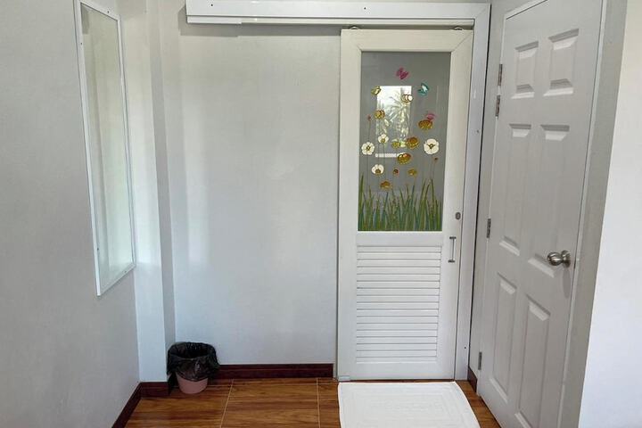 Room 38 of 43