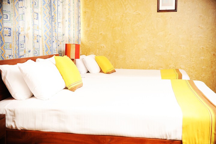 Room 10 of 54