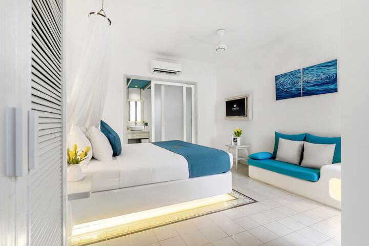 Room 45 of 167