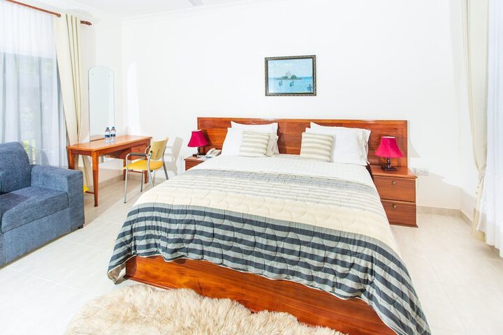 Room 42 of 161