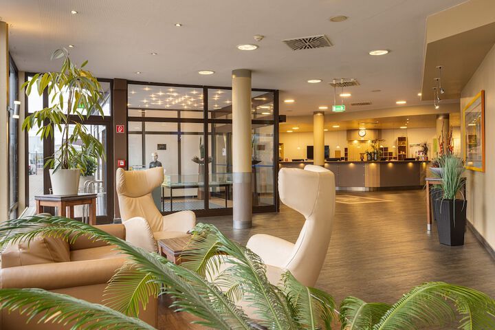 Hotel Lobby