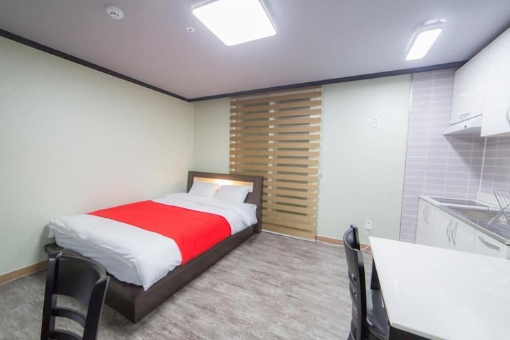 Room 26 of 64