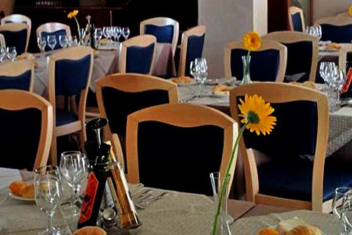Dining Photos