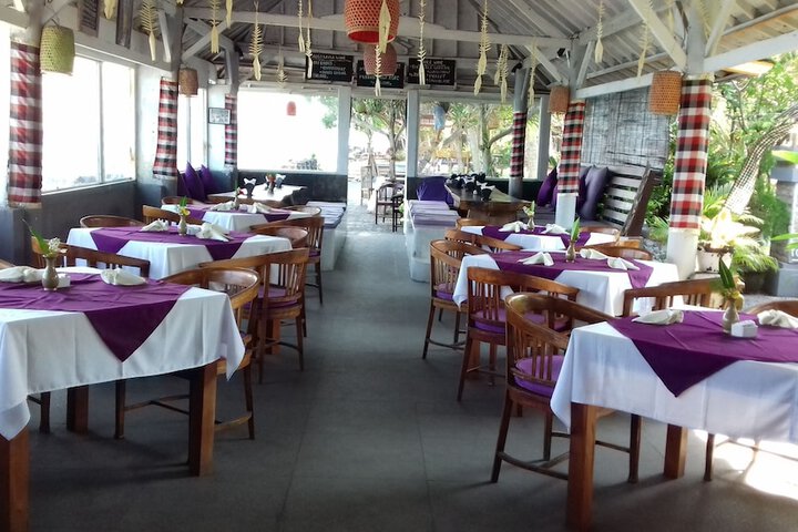 Dining Photos