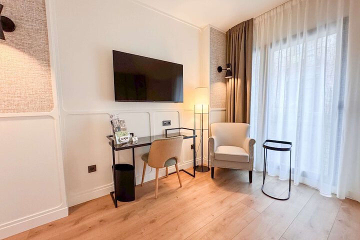 Room 19 of 60
