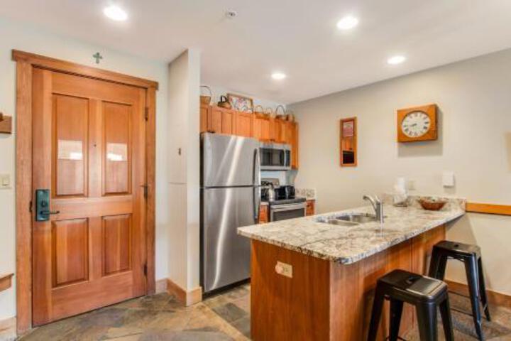 Red Hawk Lodge 2286 in Dillon, CO