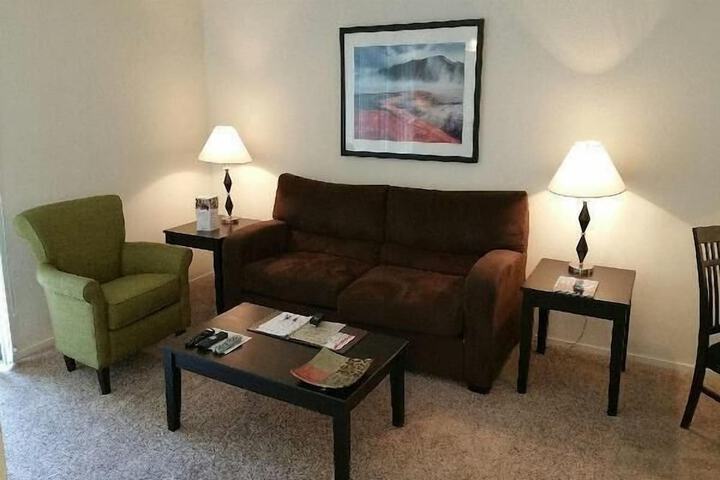 Room 12 of 23