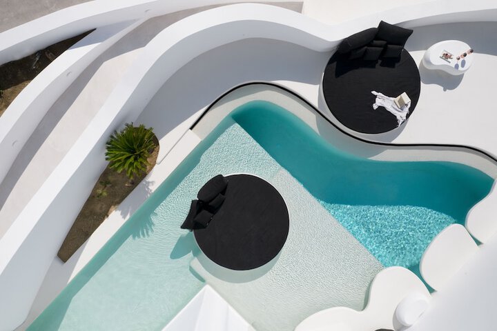 Pool 82 of 115