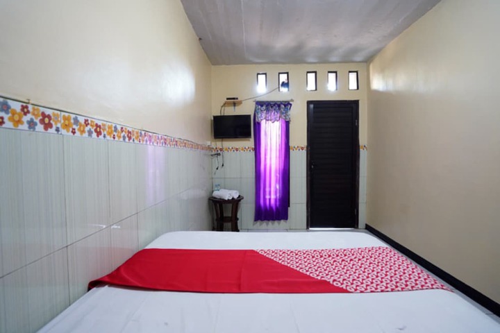 Room 25 of 58