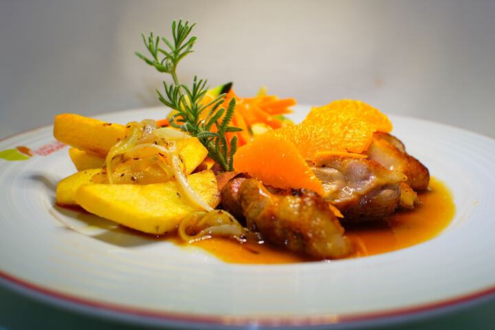 Dining 57 of 79