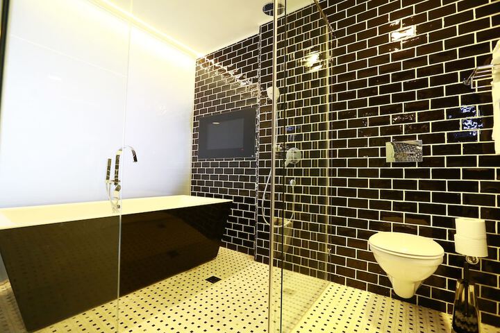 Bath Interior