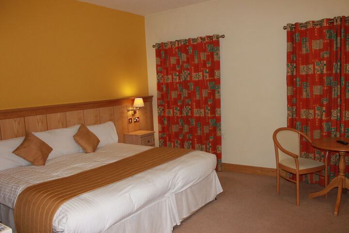 Room 3 of 31