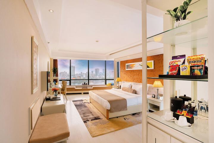 Room 26 of 168