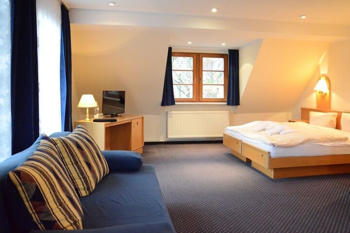 Room 13 of 39