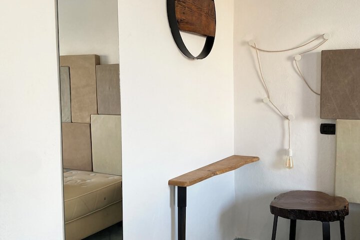Room 20 of 104