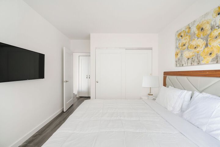 Room 32 of 108