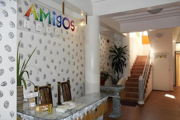 Amigos Beach Resort