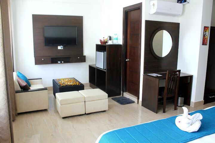 Room 60 of 97