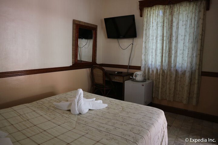 Room 12 of 51