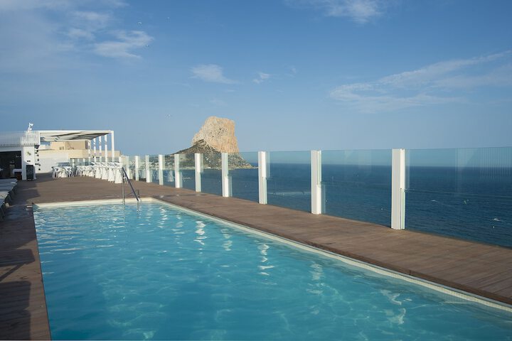 Pool Hotel