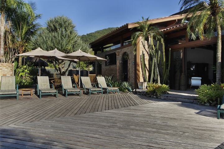 Sundeck 75 of 80