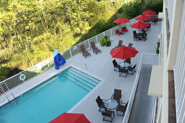 Pool Hotel