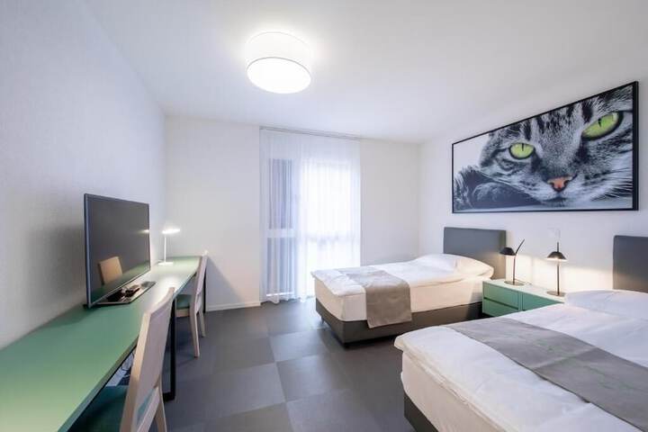 Room 21 of 57