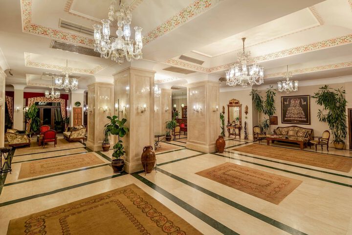 Hotel Lobby
