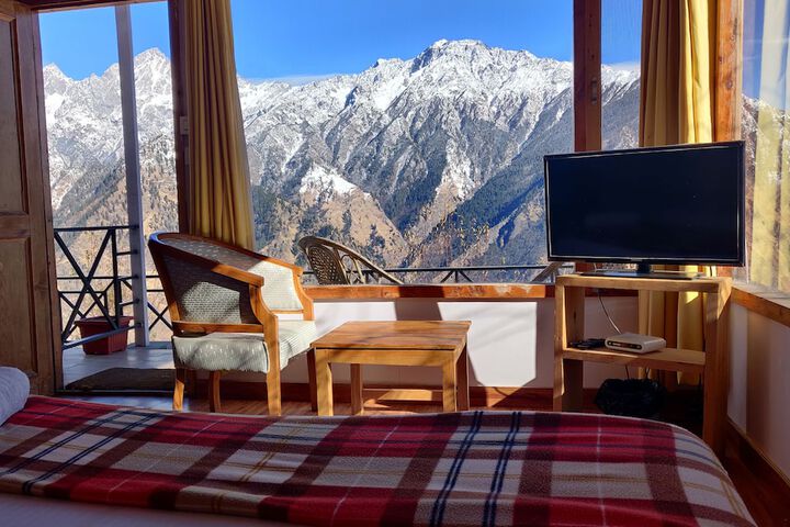 Mountain Rover Auli