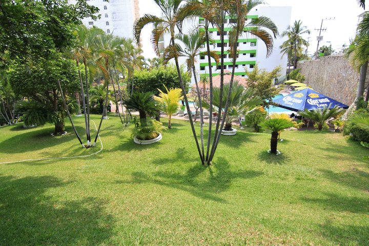 Hotel Entry