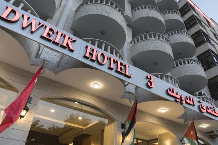 Hotel 32 of 36